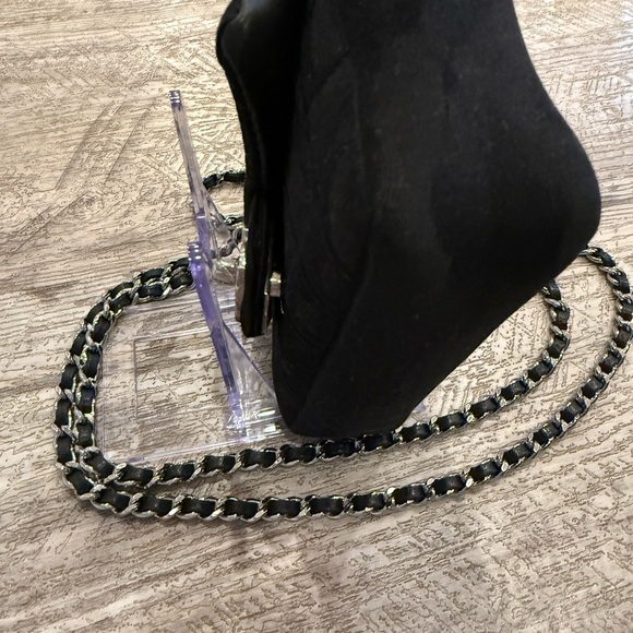 **RARE** Chanel Chocolate Bar Lipstick Bag - Picture 6 of 13